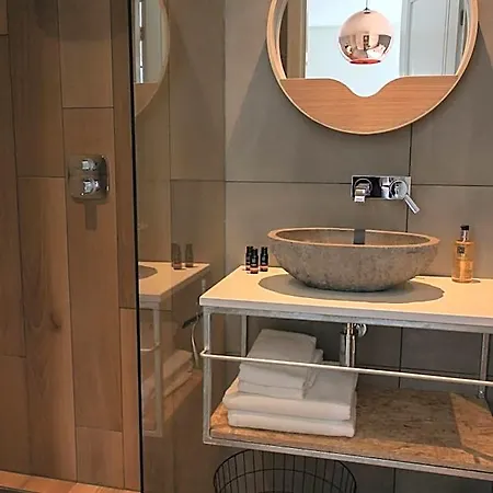 Boutique Nieuw Uilenburg 2*