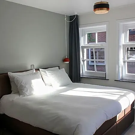 Boutique Nieuw Uilenburg 2*