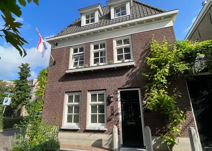Boutique Nieuw Uilenburg Hotel