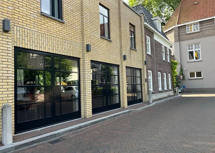 Boutique Nieuw Uilenburg 2*