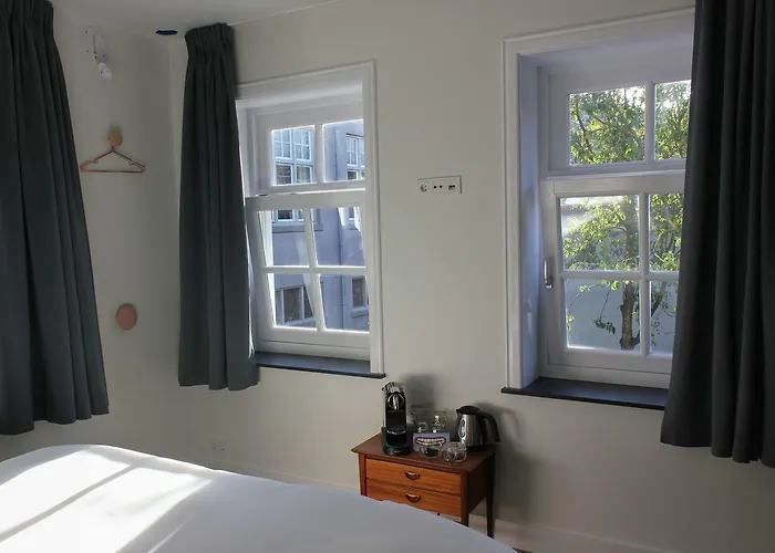 Boutique Nieuw Uilenburg 2*